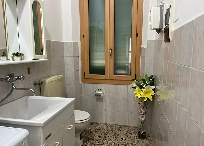 Apartment L'oasi Del Cervo Florence